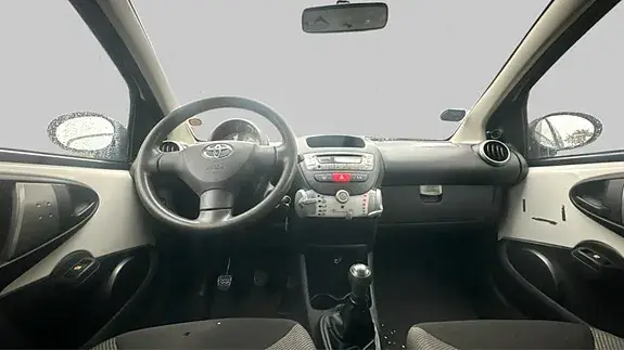 Toyota Aygo 2012 photo 4