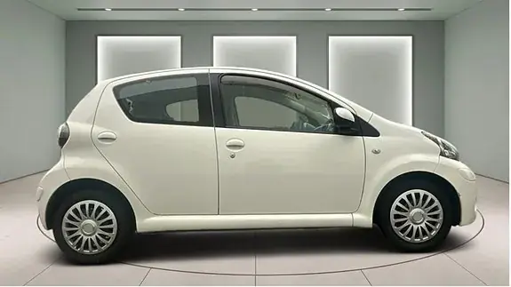 Toyota Aygo 2012 photo 5