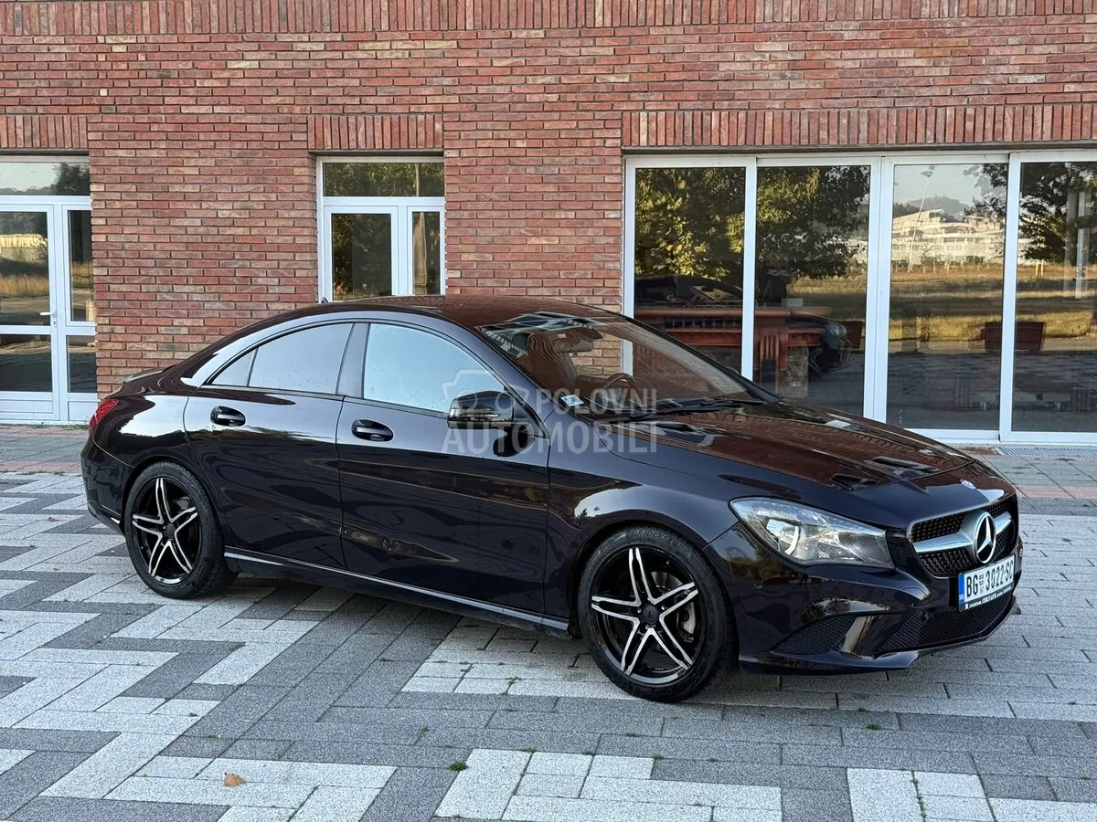Mercedes-Benz Cla 200 2014 photo 2