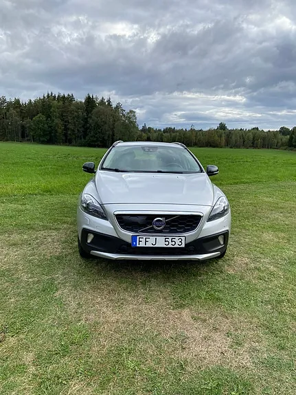 Volvo V40 Cross Country 2013 photo 5