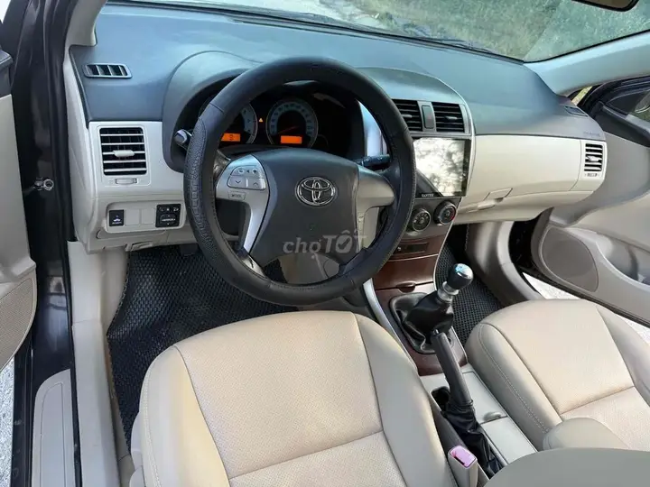 Toyota Corolla Altis