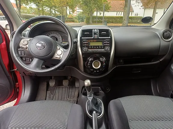 Nissan Micra 2013 photo 5