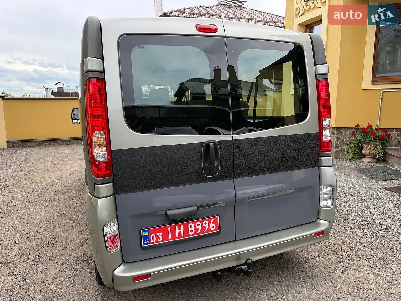 Opel Vivaro 2014 photo 5