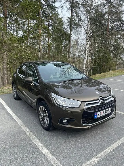 Citroen Ds4 2011 photo 2