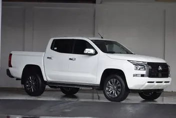 Mitsubishi Triton 2026 photo 2