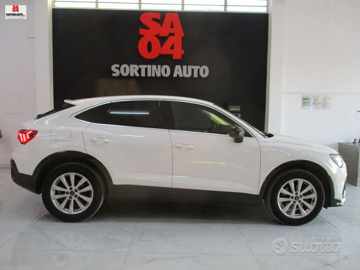 Audi Q3 2023 photo 4