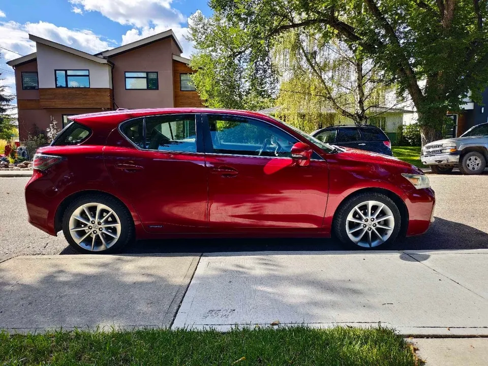 Lexus Ct200H 2013 photo 5