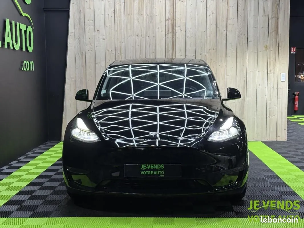 Tesla Model Y 2022 photo 3