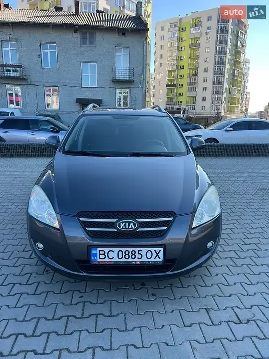 Kia Ceed 2008 photo 2