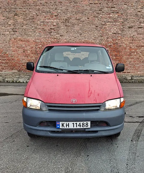 Toyota Hiace 2001 photo 3