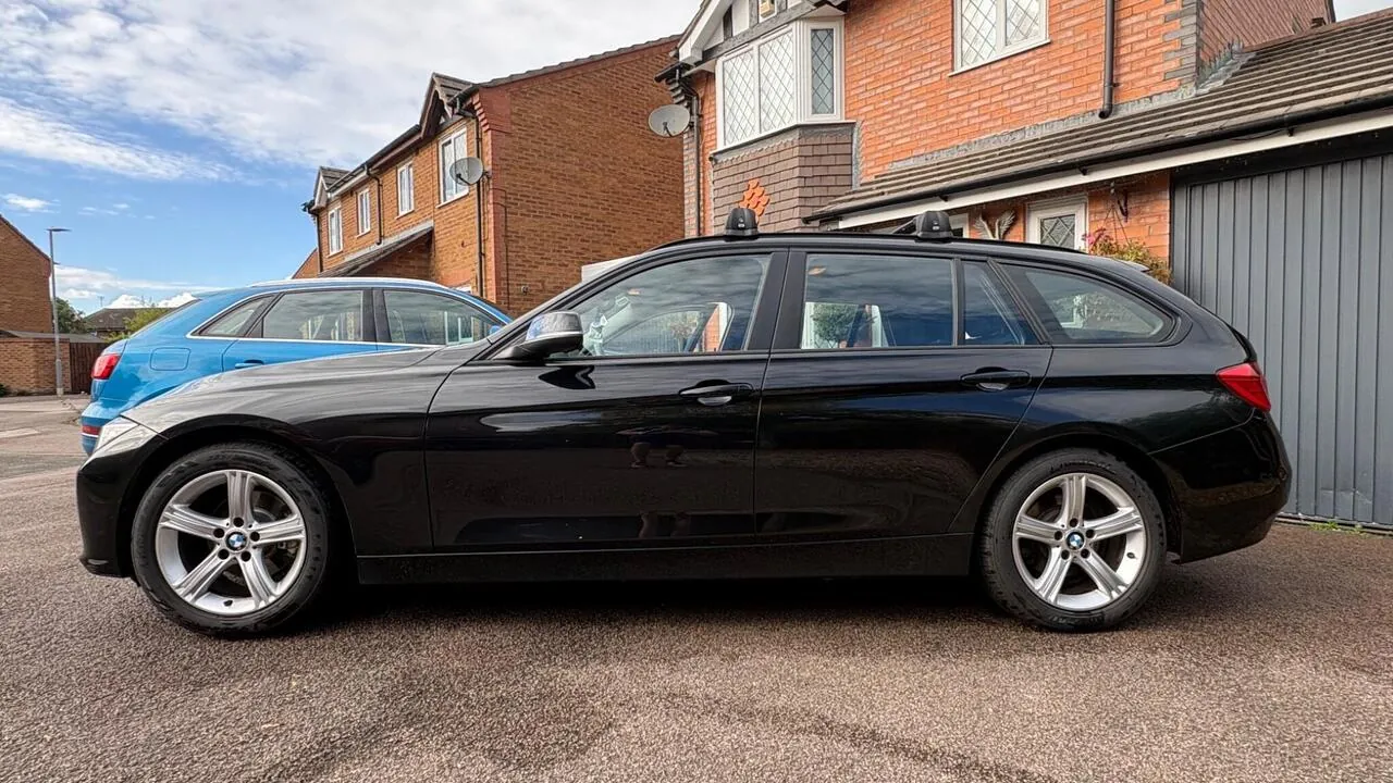 BMW 3 Series 2013 photo 4