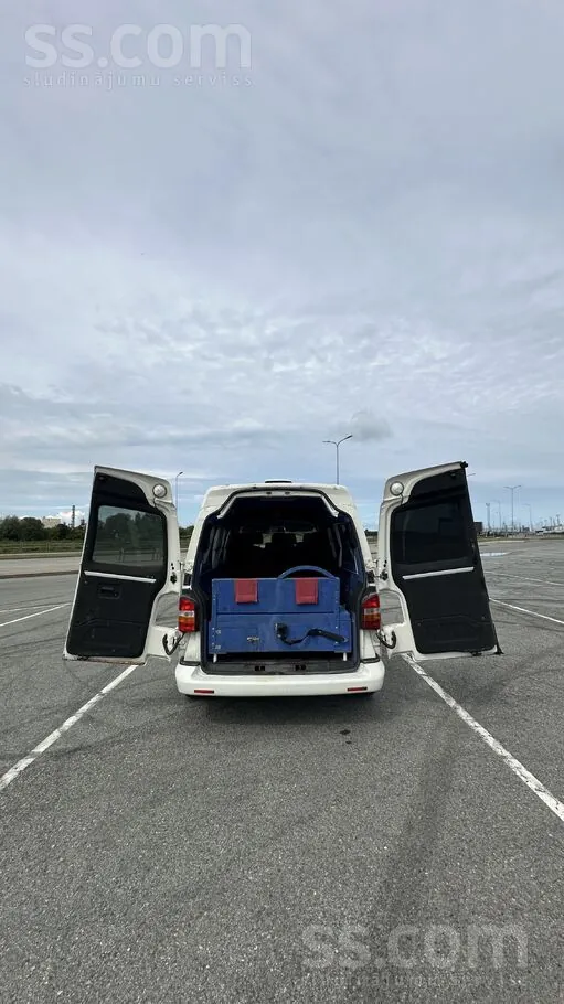 Volkswagen Transporter 2007 photo 5