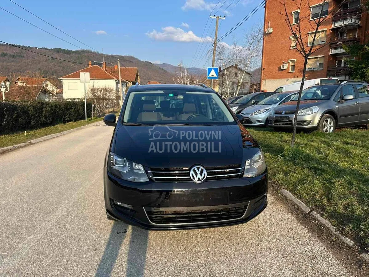 Volkswagen Sharan 2010 photo 2