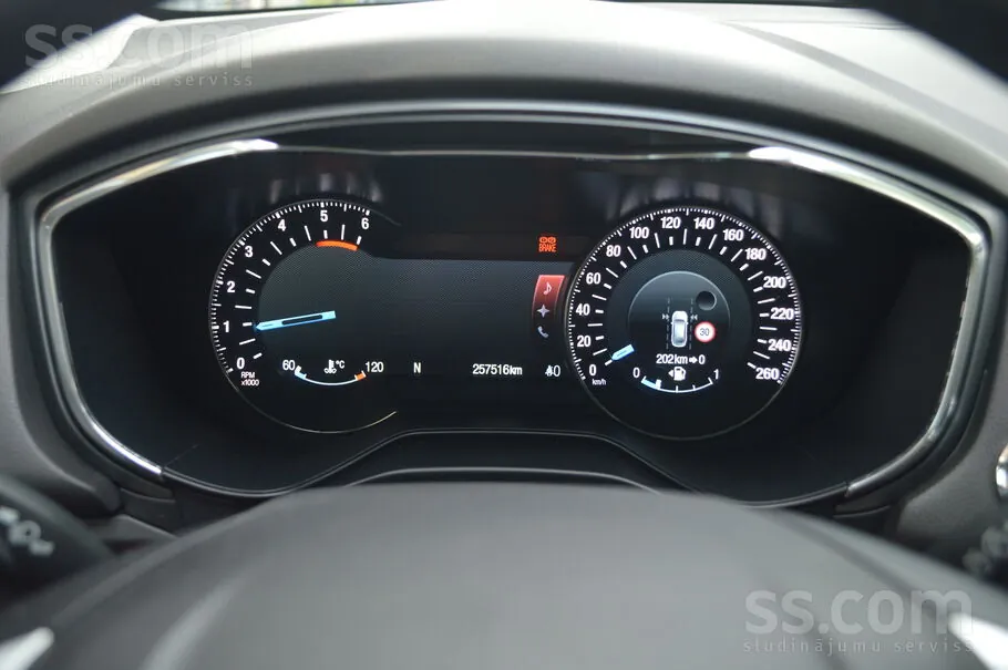 Ford Mondeo 2015 photo 2