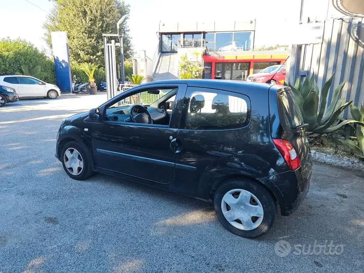 Renault Twingo 2011 photo 3