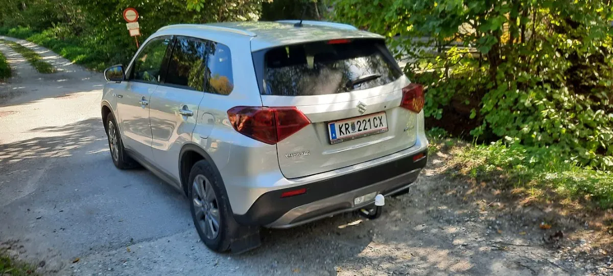 Suzuki Vitara 2024 photo 2