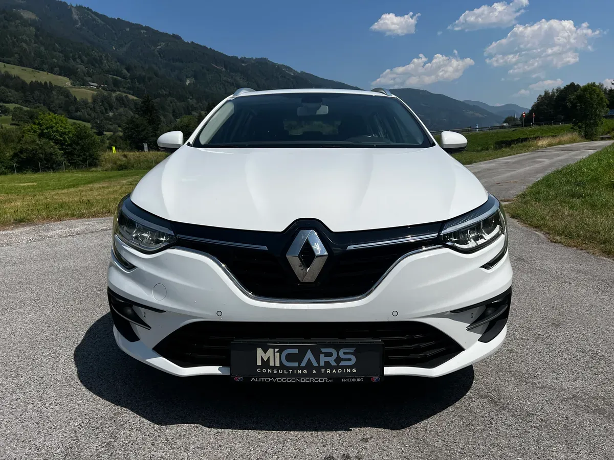 Renault Megane 2021 photo 2