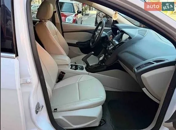 Ford Focus 2015 photo 4