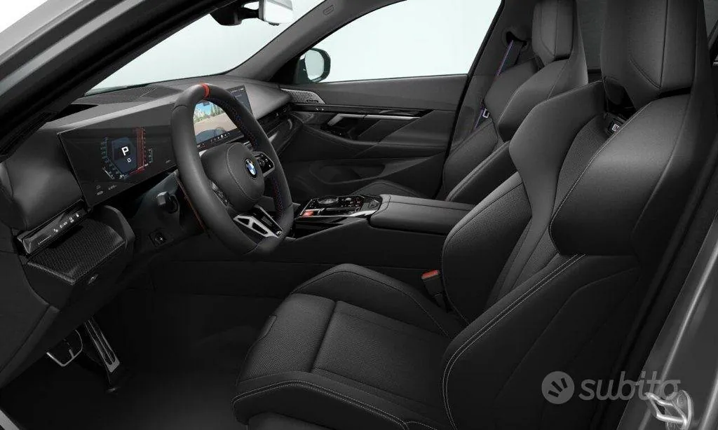 BMW M5 photo 4