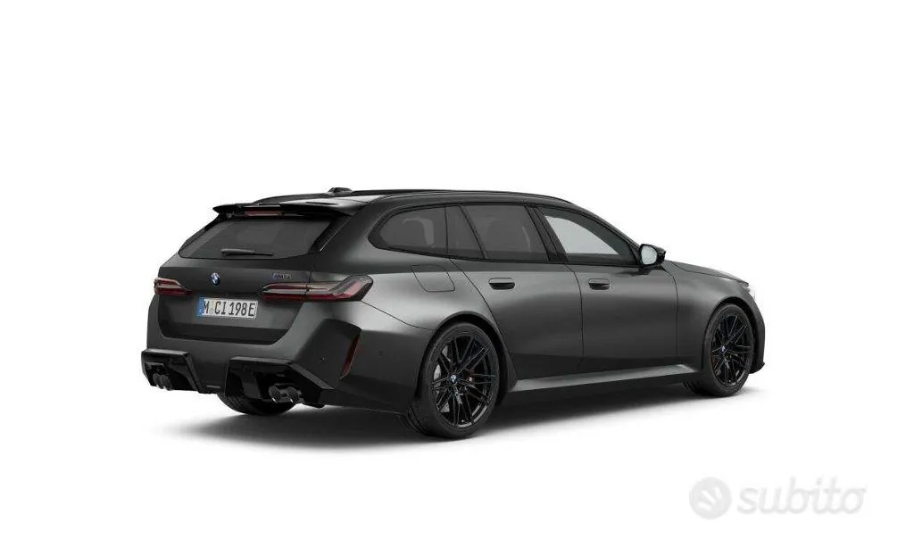 BMW M5 photo 2