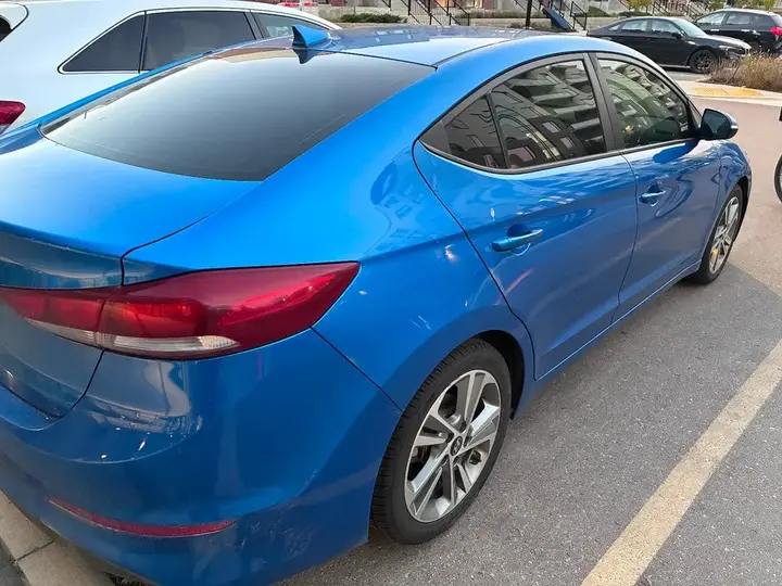 Hyundai Elantra 2017 photo 3