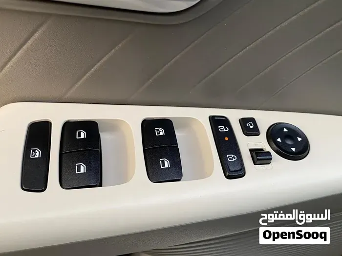 Hyundai Accent 2024 photo 4