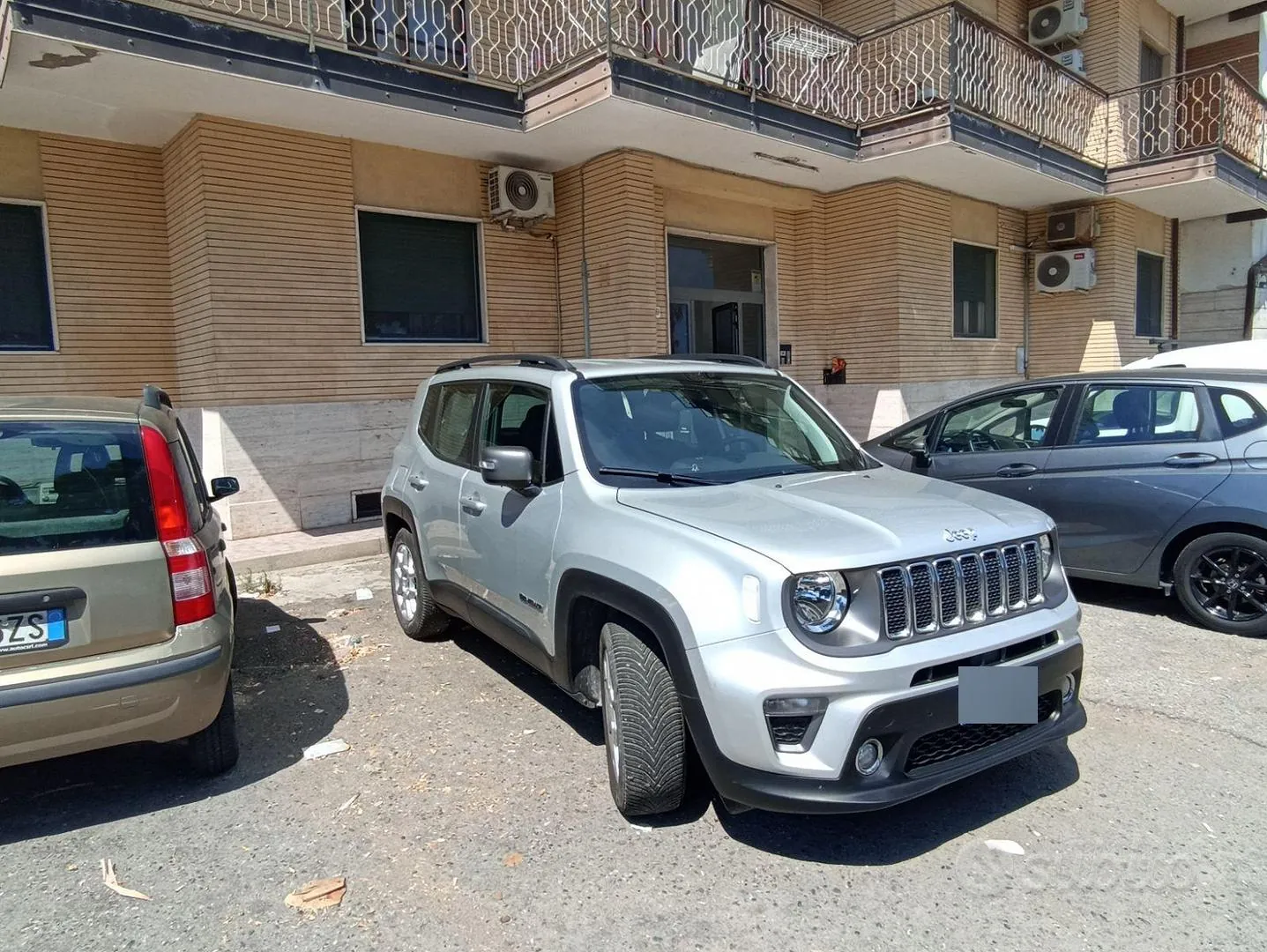 Jeep Renegade 2021 photo 2