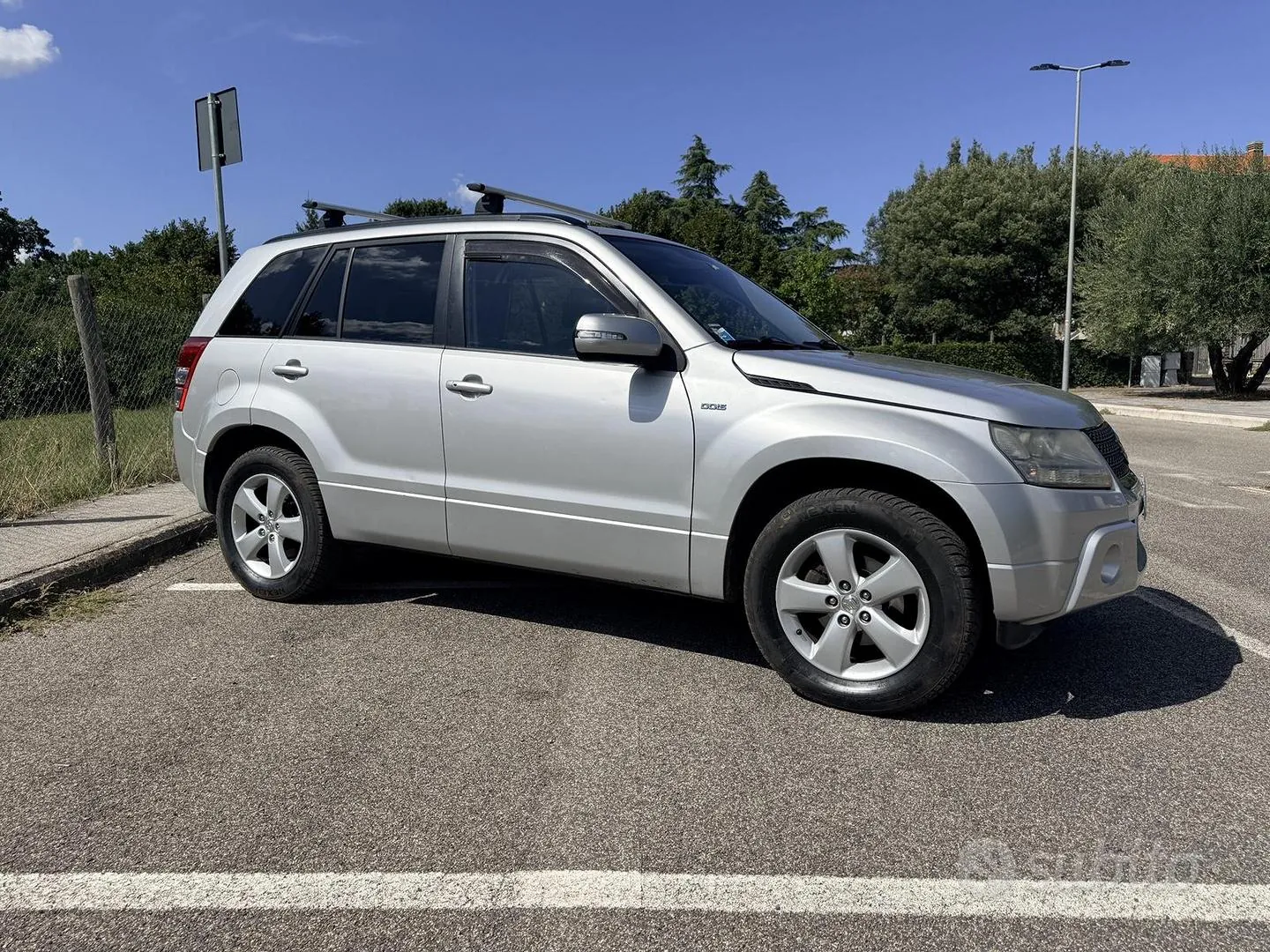 Suzuki Grand Vitara 2010 photo 3