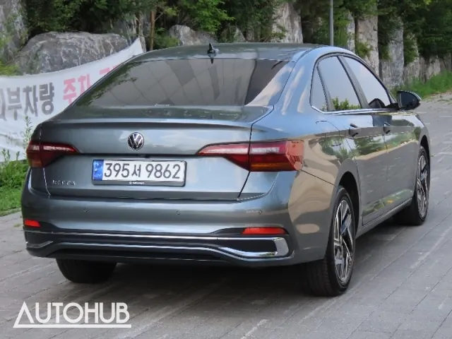 Volkswagen Passat 2024 photo 3