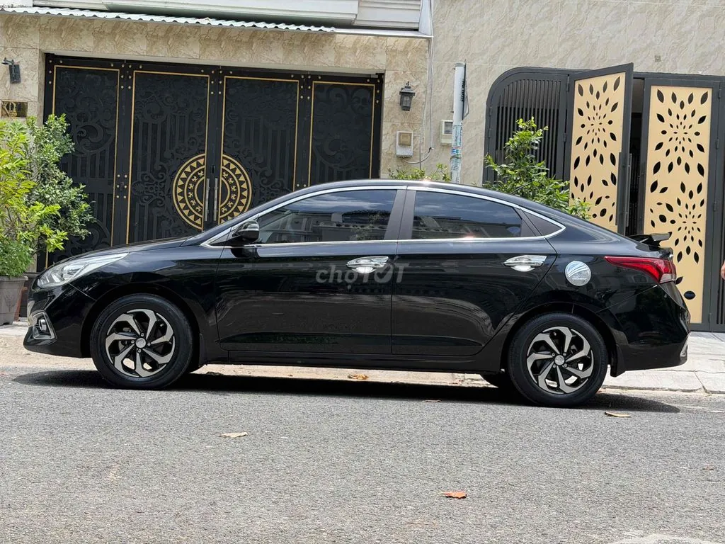 Hyundai Accent 2018 photo 3