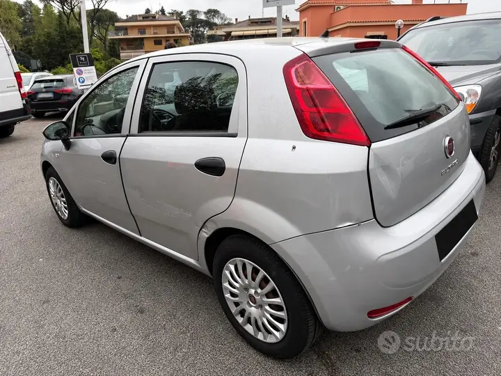 Fiat Punto Evo 2016 photo 2