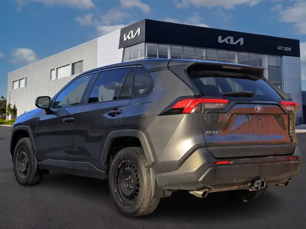 Toyota Rav4 2022 photo 4