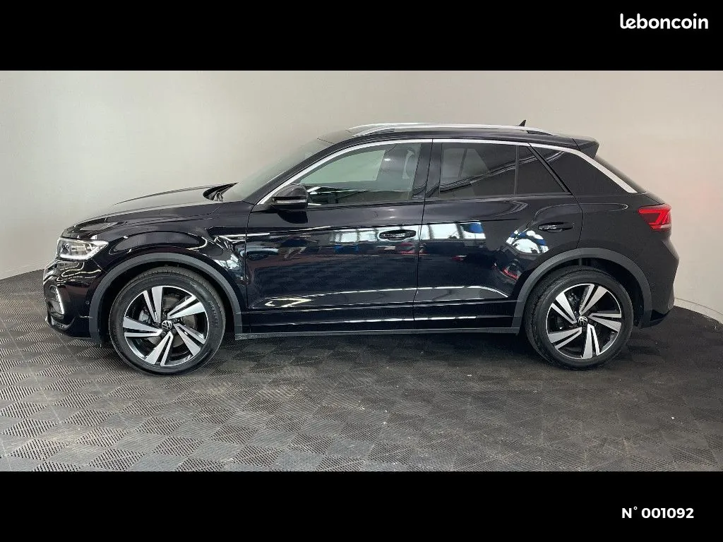 Volkswagen T-Roc 2023 photo 2