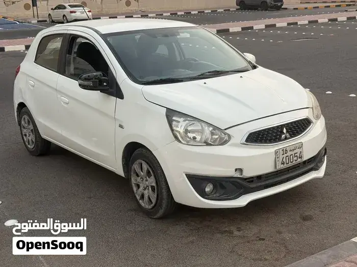 Mitsubishi Mirage 2019 photo 2