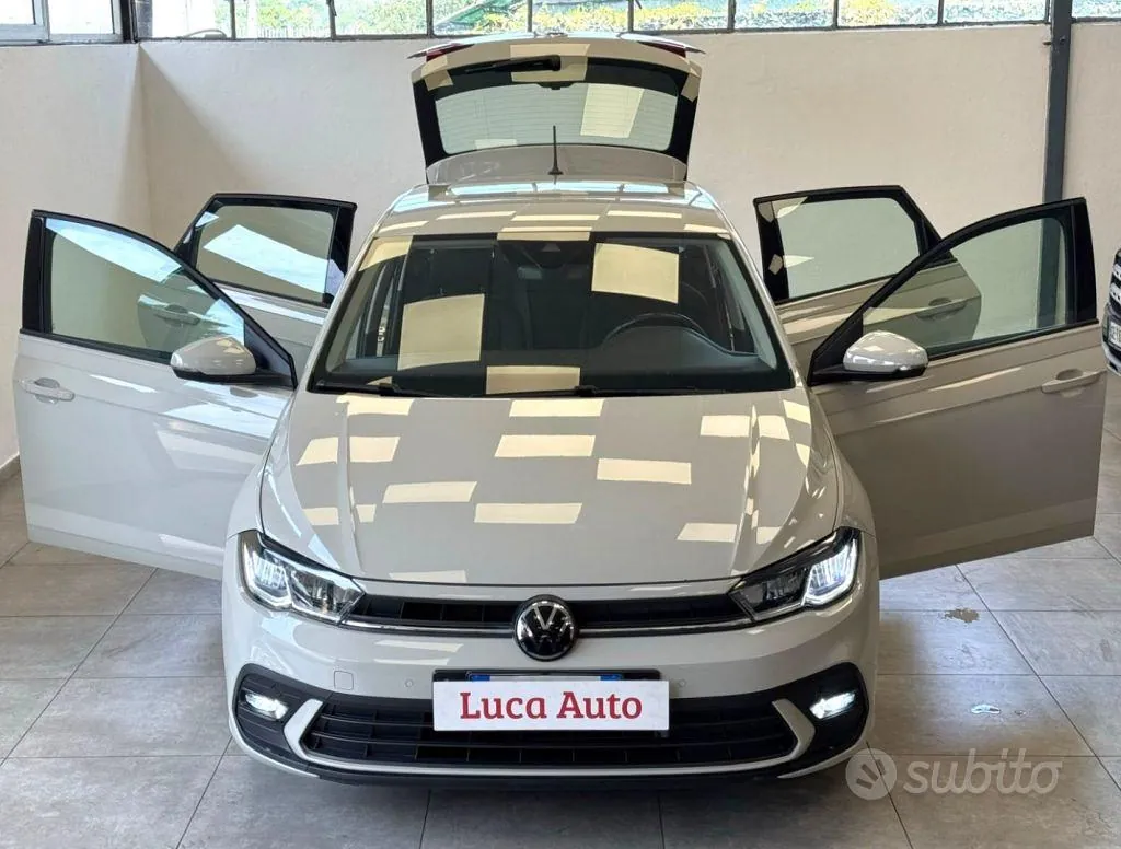 Volkswagen Polo 2022 photo 2