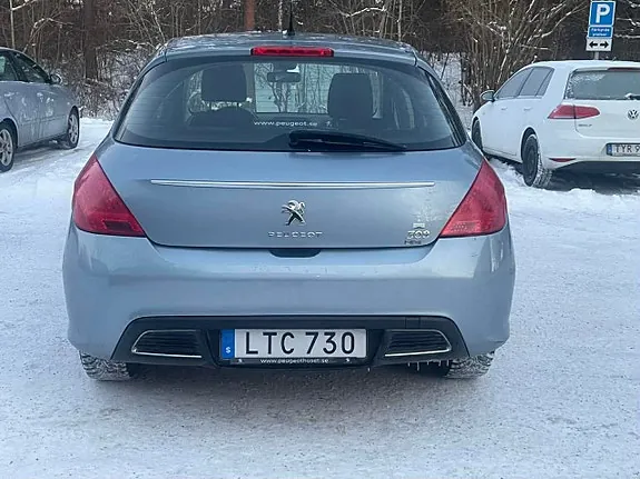 Peugeot 308 2011 photo 2