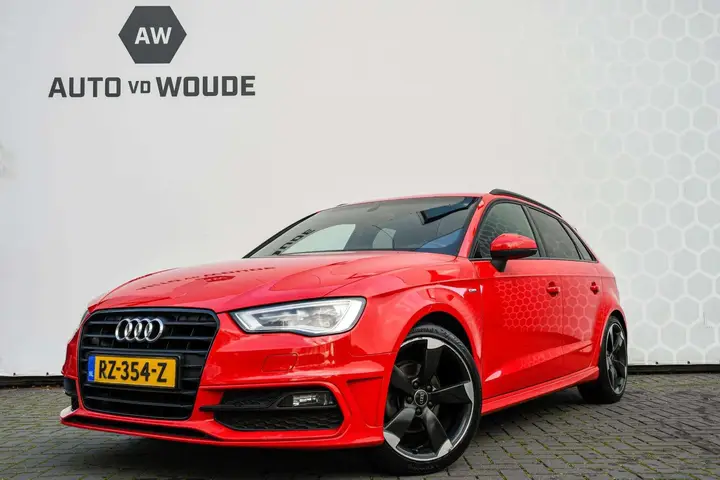 Audi A3 Sportback 2014 photo 2