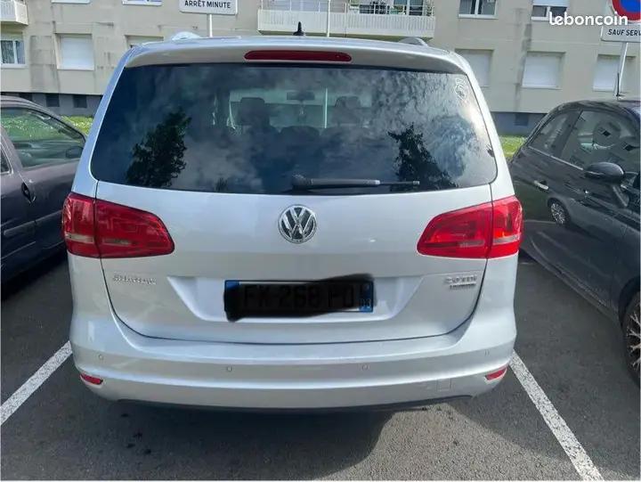 Volkswagen Sharan 2012 photo 3