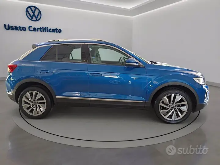 Volkswagen T-Roc 2023 photo 3