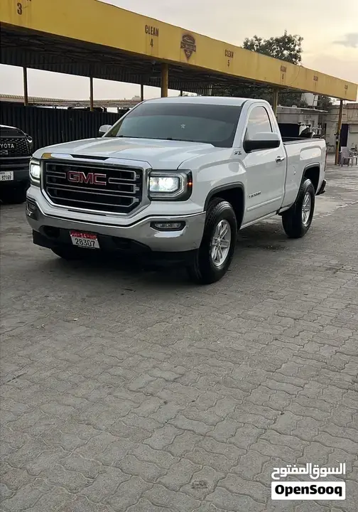 GMC Sierra