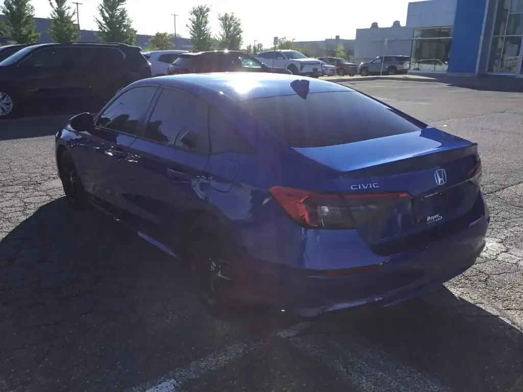 Honda Civic 2024 photo 3