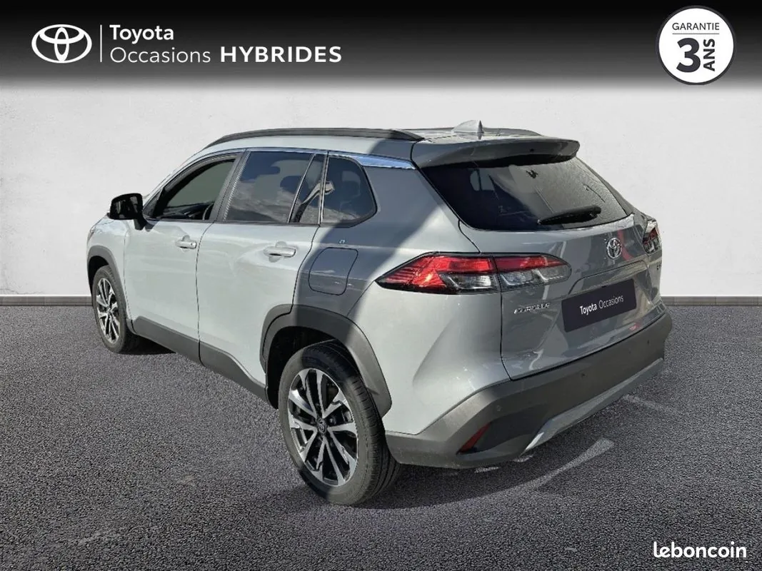 Toyota Corolla 2025 photo 2