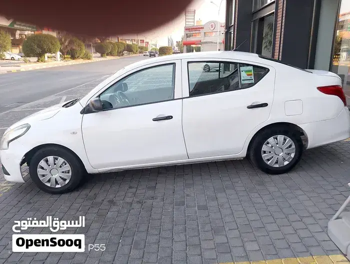 Nissan Sunny 2018 photo 2