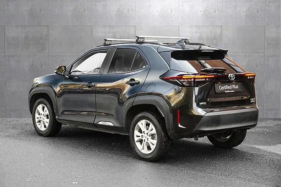 Toyota Yaris Cross 2023 photo 2