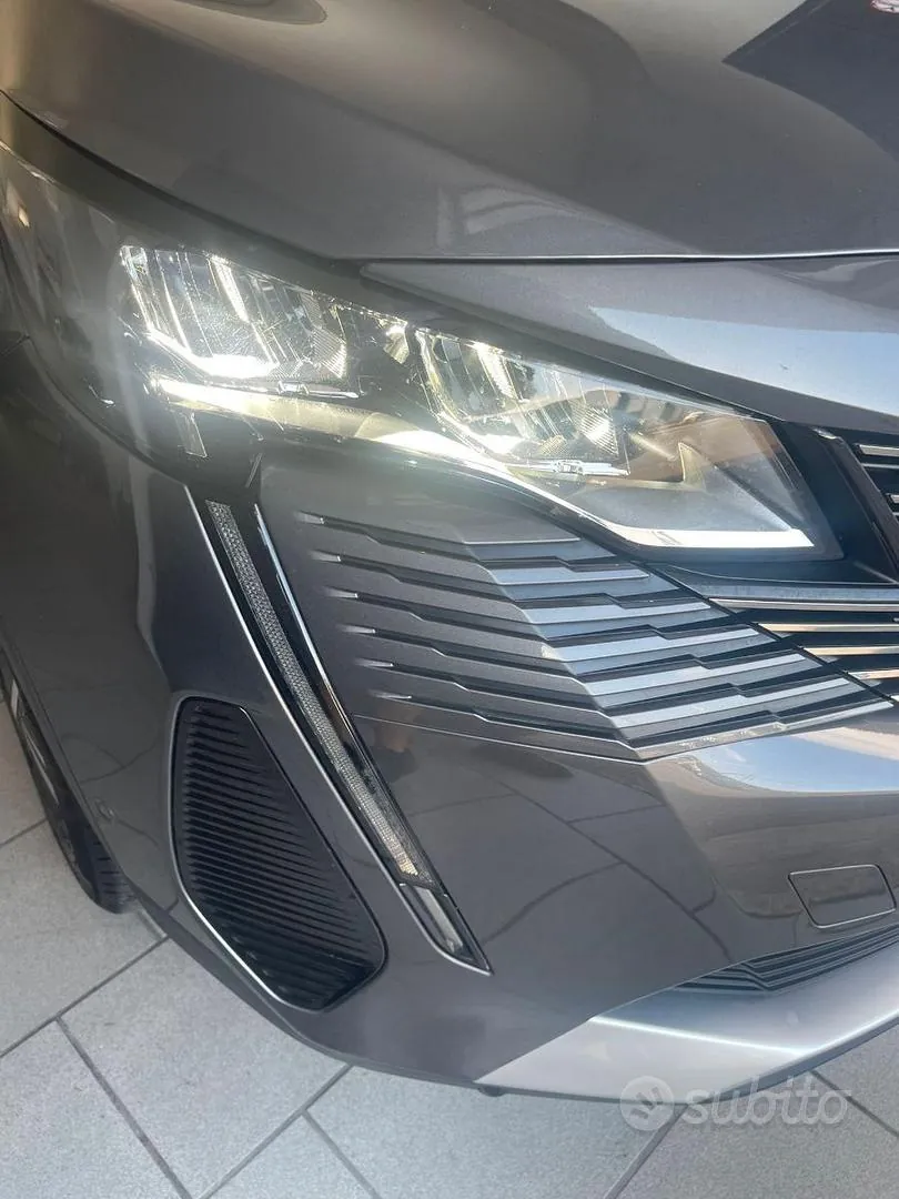 Peugeot 3008 2023 photo 3