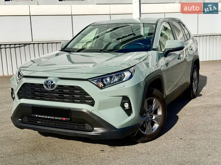 Toyota Rav4 2022 photo 4