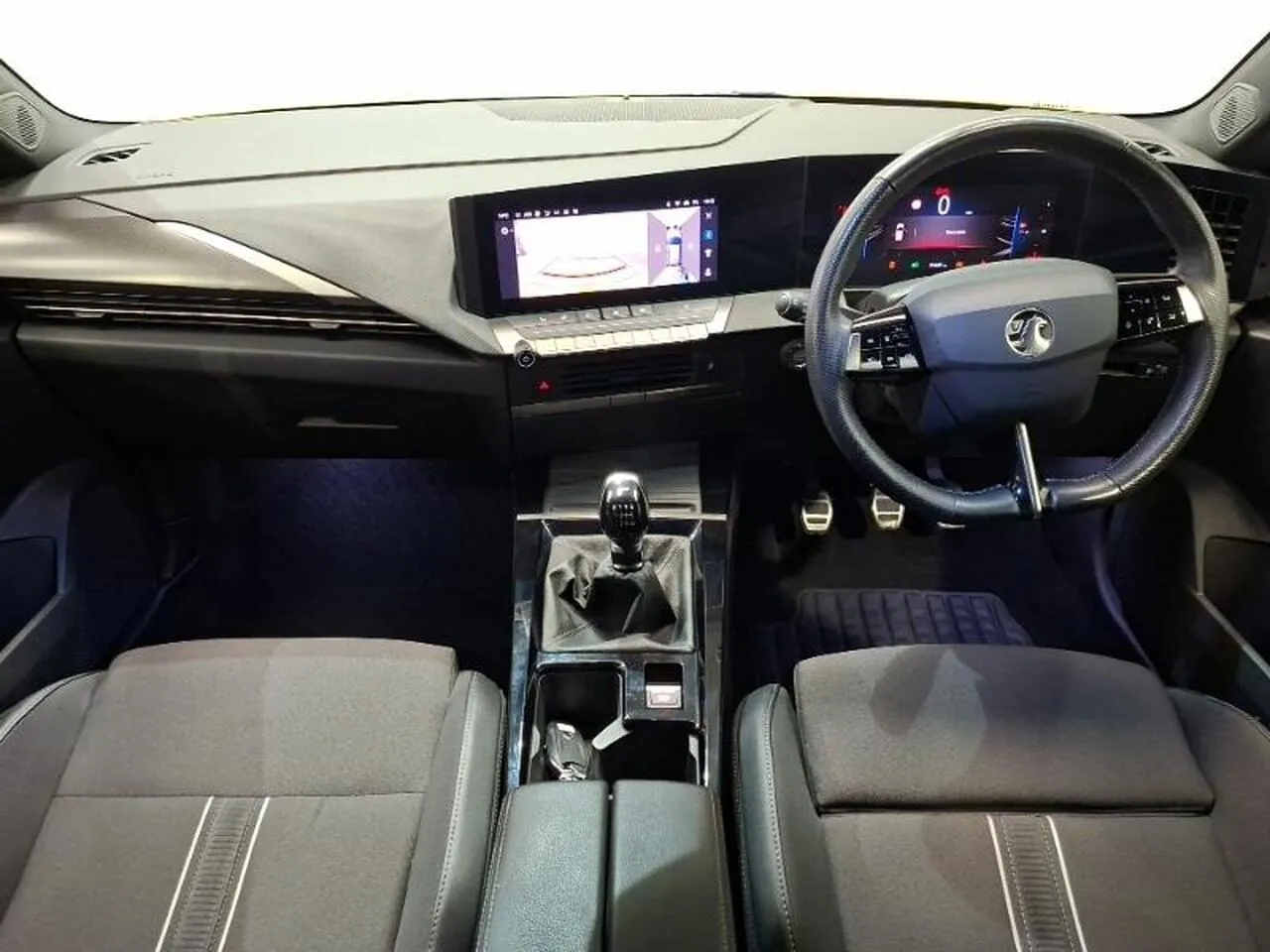 Vauxhall Astra 2023 photo 3