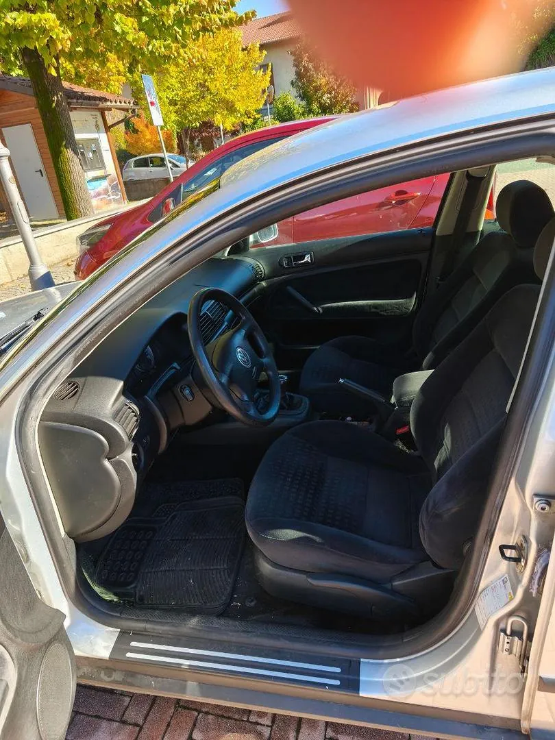 Volkswagen Passat 2003 photo 5