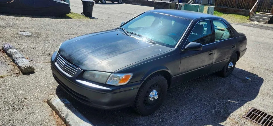 Toyota Camry 2001 photo 2