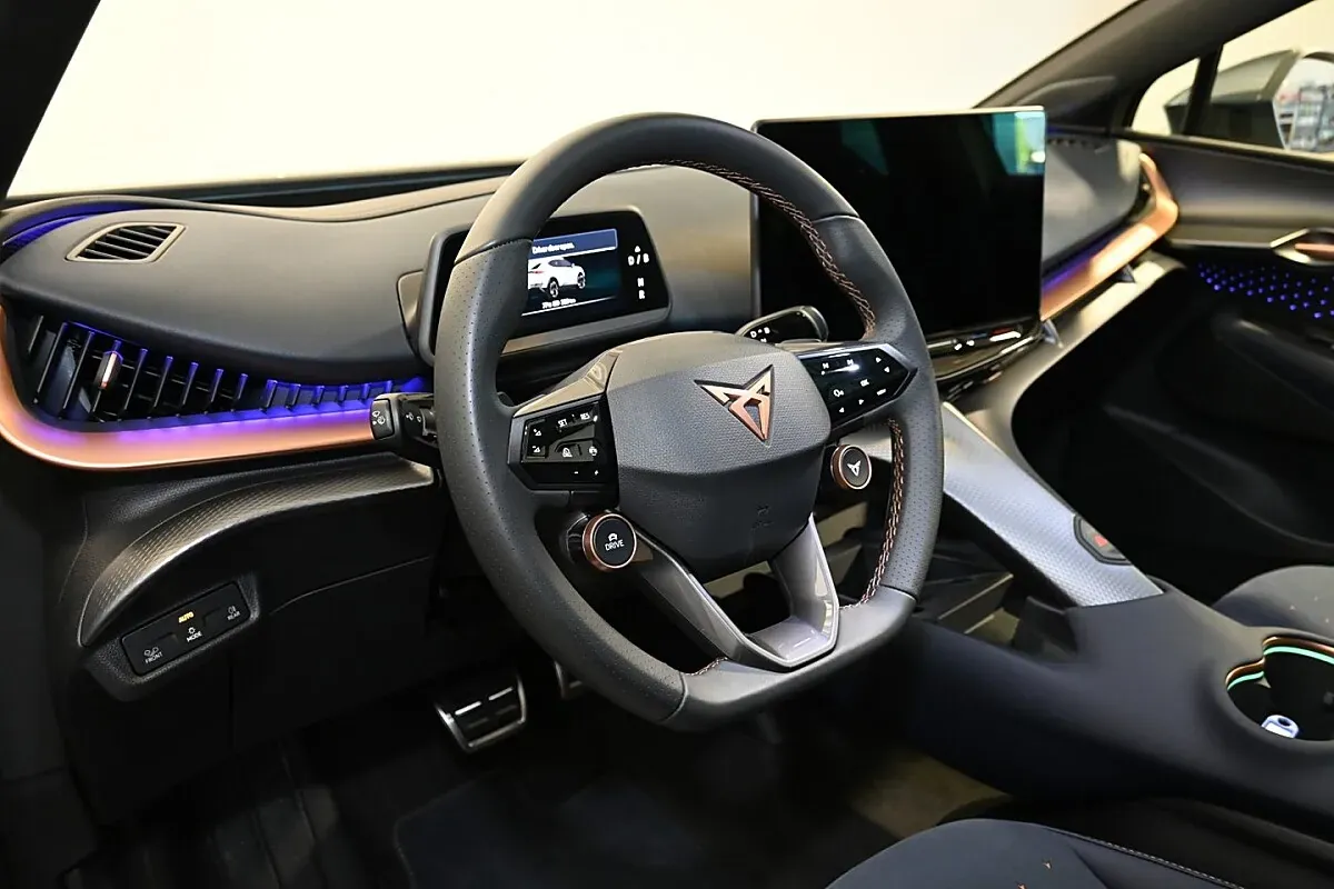 Cupra Tavascan 2026 photo 3